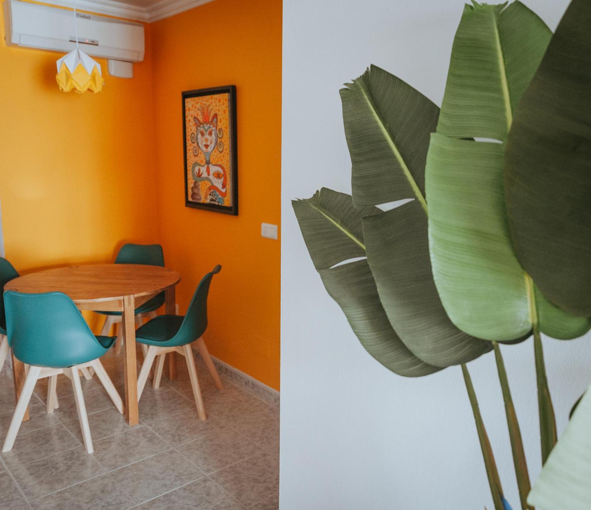 Las Flores Apartments Нерха Экстерьер фото